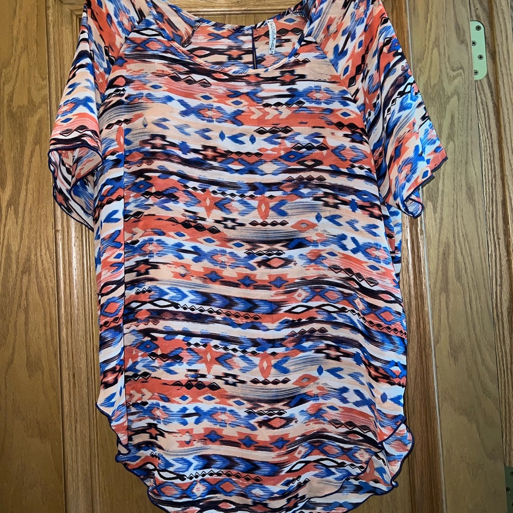 Flash - Muli-Color Aztec/Tribal Print Open Back Sheer Flowy Top/Blouse - Size 1X